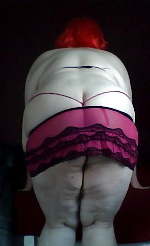 12P Purple Bra And Ruffle Skirt
