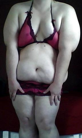 12P Purple Bra And Ruffle Skirt