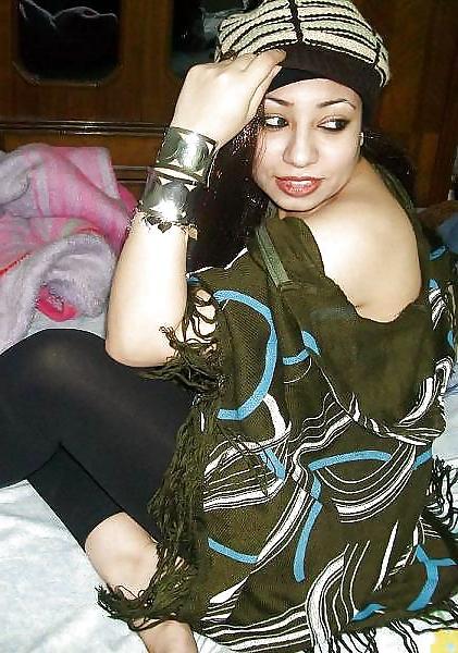 21P Arab Ex-Girlfriend