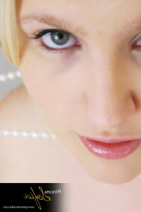 15P Blonde swedish princess plays with her nipples