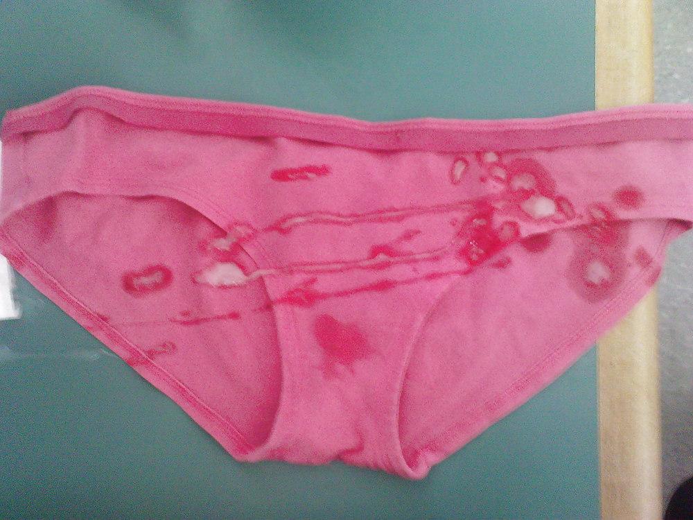7P Cum on pink panties
