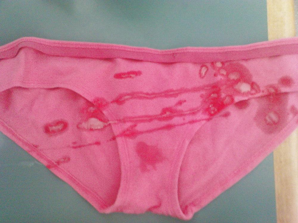 7P Cum on pink panties
