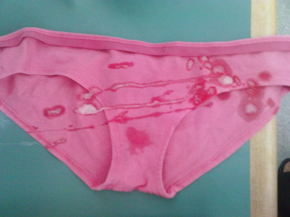 7P Cum on pink panties