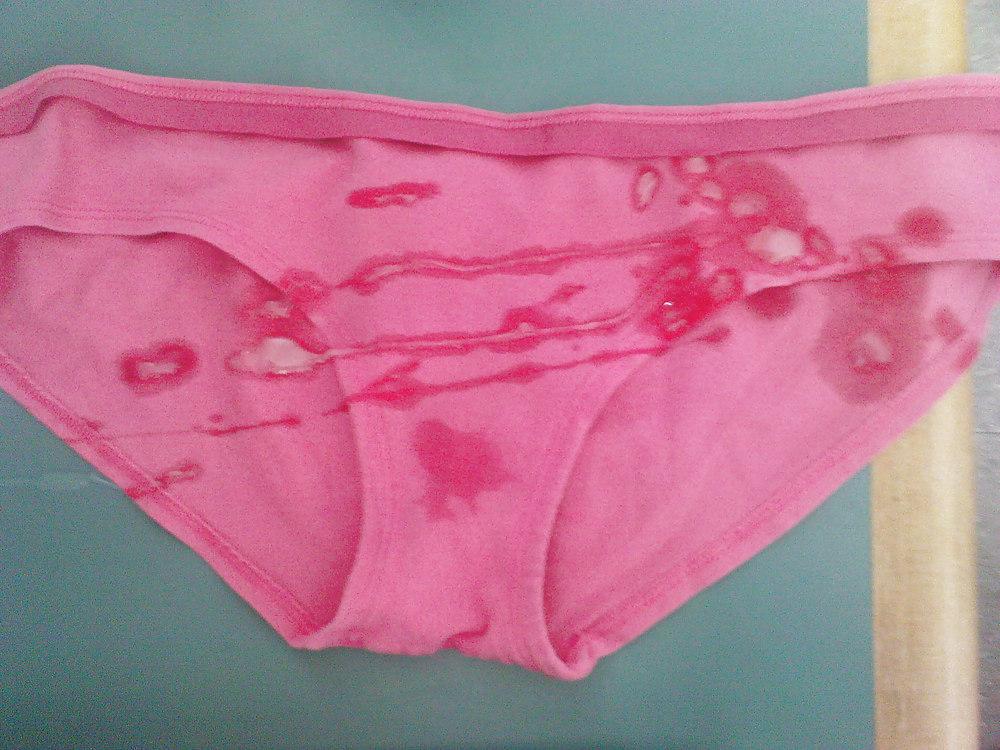 7P Cum on pink panties