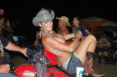 20P Biker Sluts