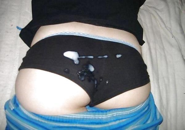 11P Cum on panties