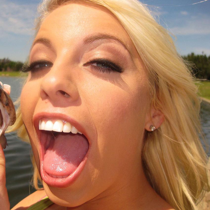15P Horny teen gfs get blasted with jizz facials