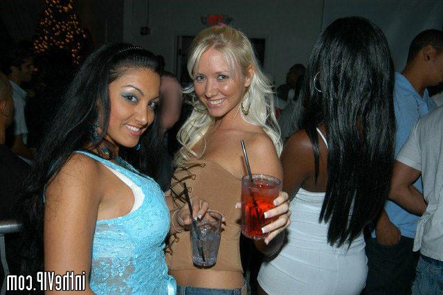 13P These babes are out of control in the clubs vip room