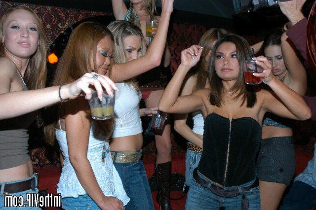 12P The viip room in the club cant hold these babes too long
