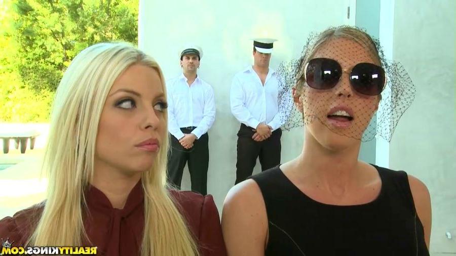 16P Britney Amber and Samantha Saint in a cfnm orgy