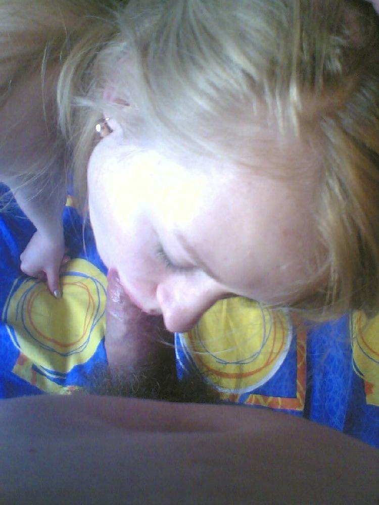 15P Horny teen gfs lick cock and cumshots  20
