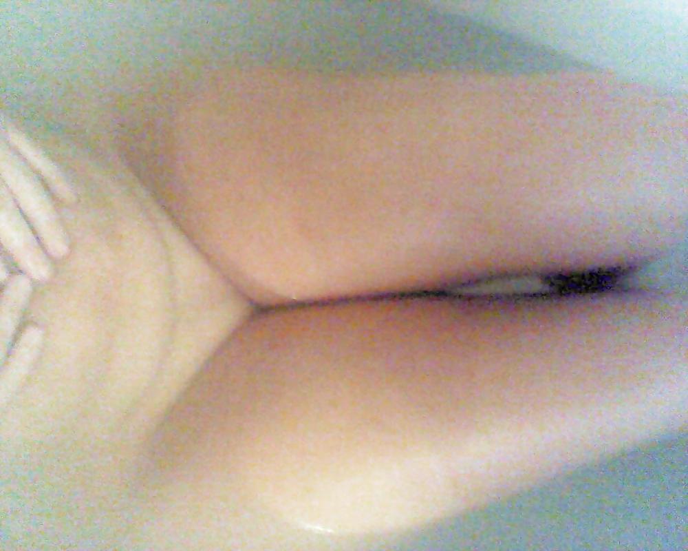 9P Taking my Morning bath!