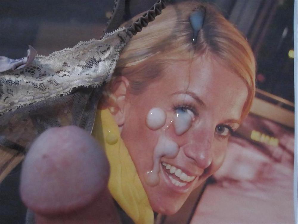 12P Sperma auf Charlotte Engelhardt