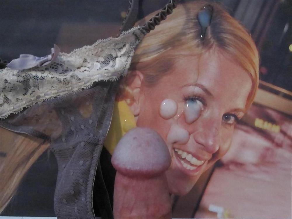 12P Sperma auf Charlotte Engelhardt