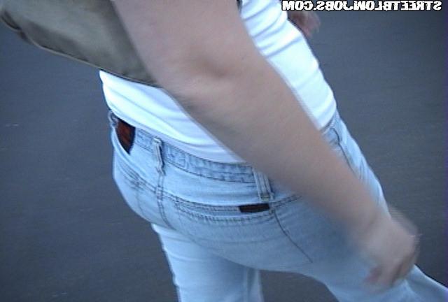 15P Hot bedroom action of dude banging girl with spy glasses on