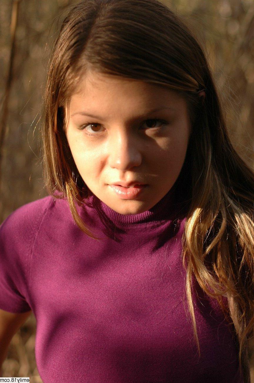 16P Pretty brunette teen girl in panties and topless outdoors