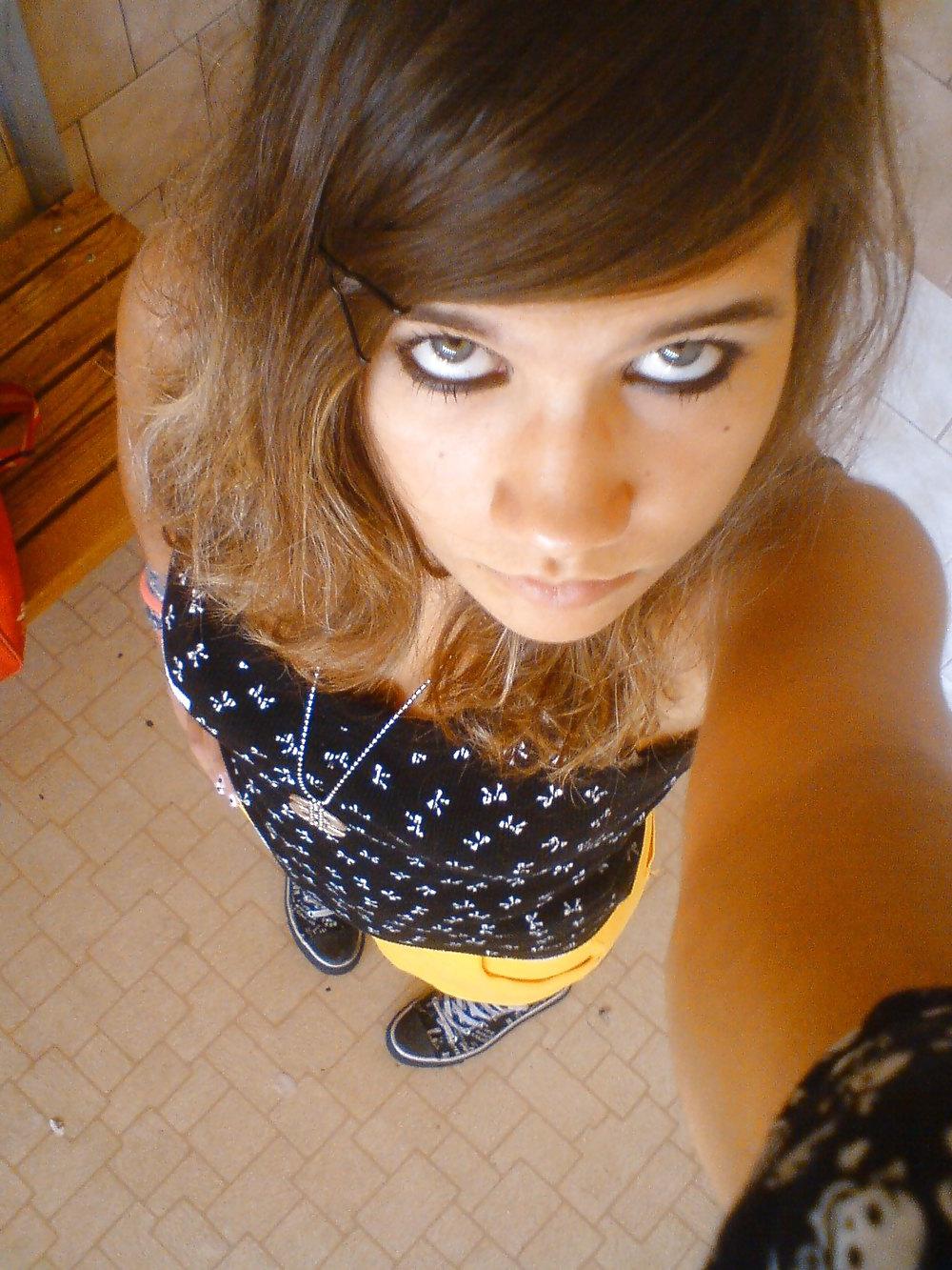 12P Masha - Pretty face