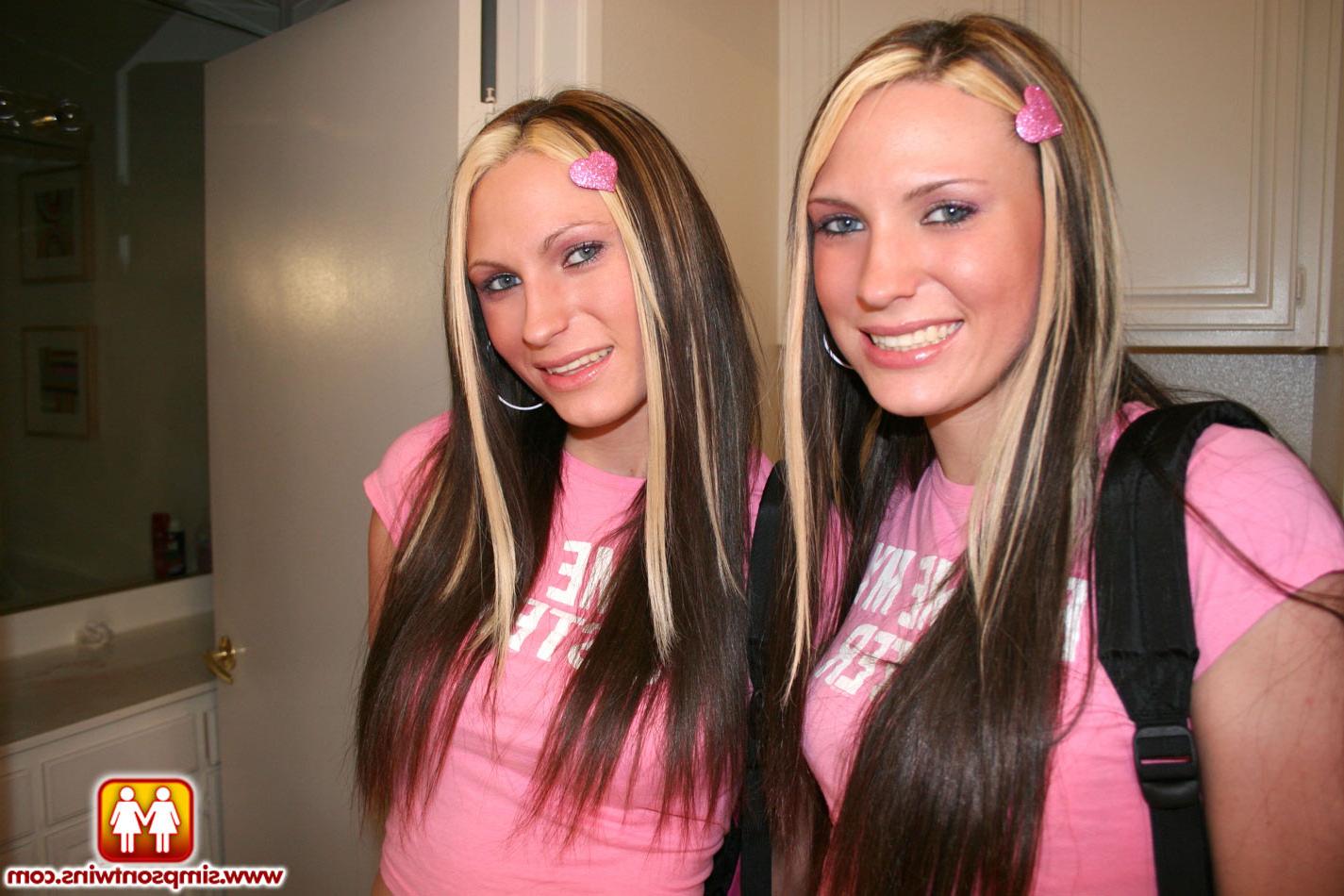 16P Twin girls nude