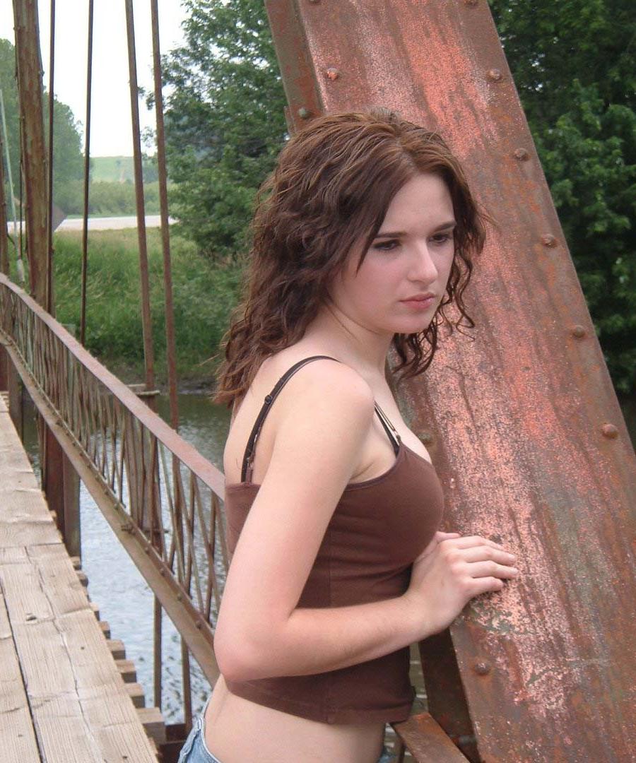 12P Sexy GF Photos