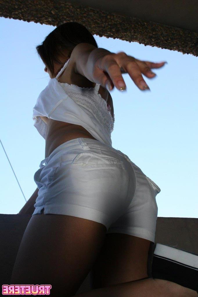 16P Teen girl striptease