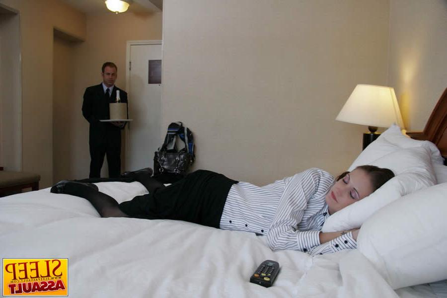 16P Brunette flight attendant sleep fucked by room service guy