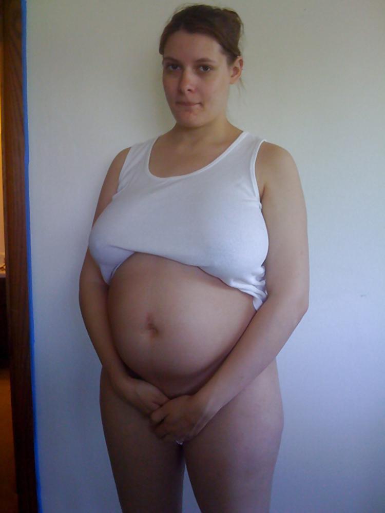20P Big Tits Pregnant Wife