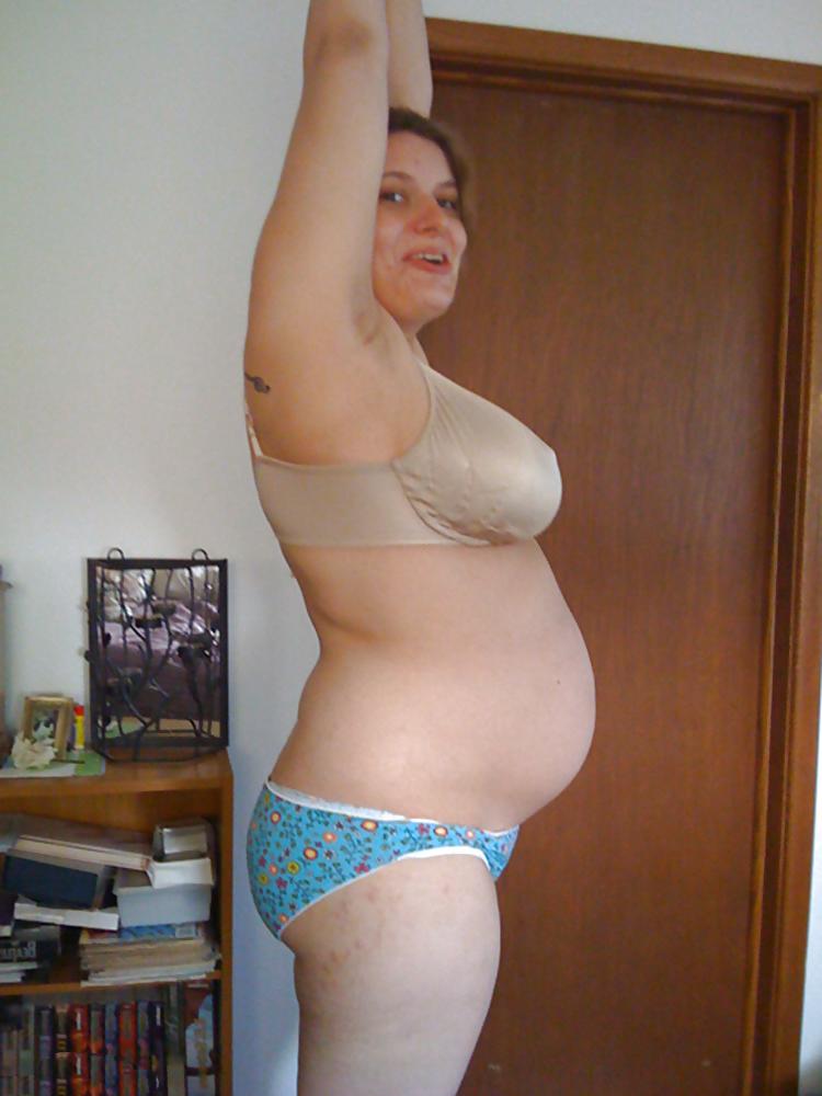 20P Big Tits Pregnant Wife