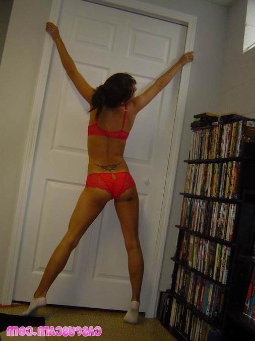16P Amateur brunette teen in red bra and panties
