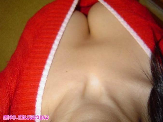16P Amateur brunette teen in red bra and panties