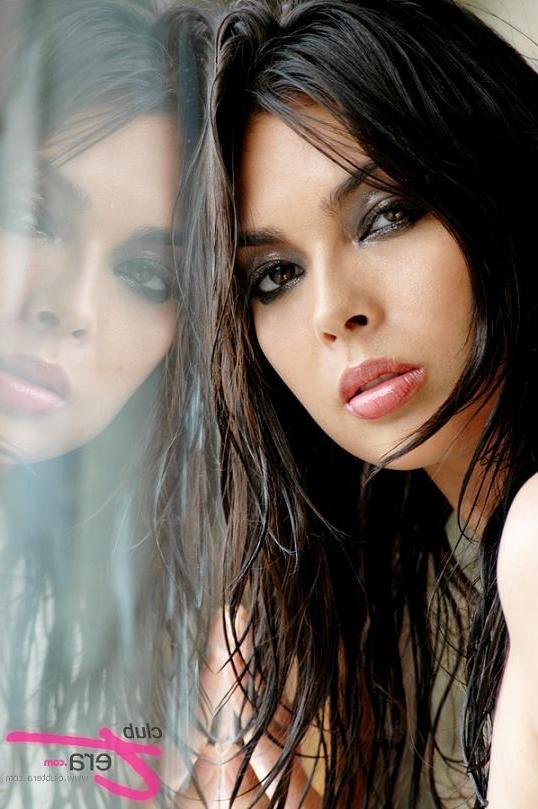 15P Tera Patrick Wet In Stone Room