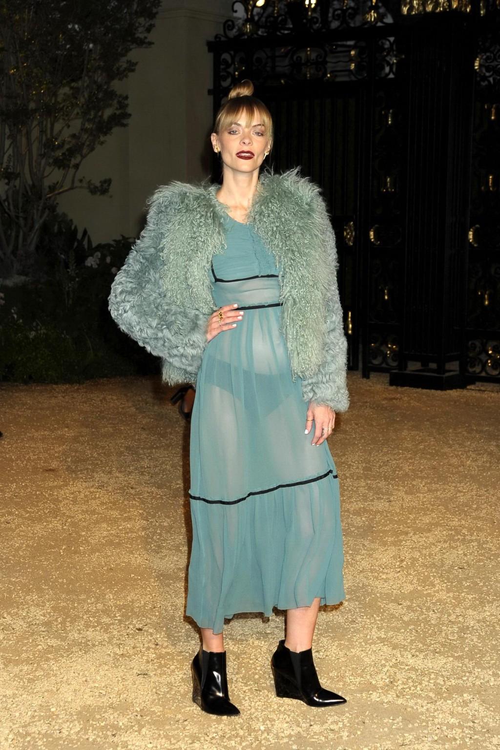 16P Jaime King pregnant and see through to panties and underboobs at Burberry London