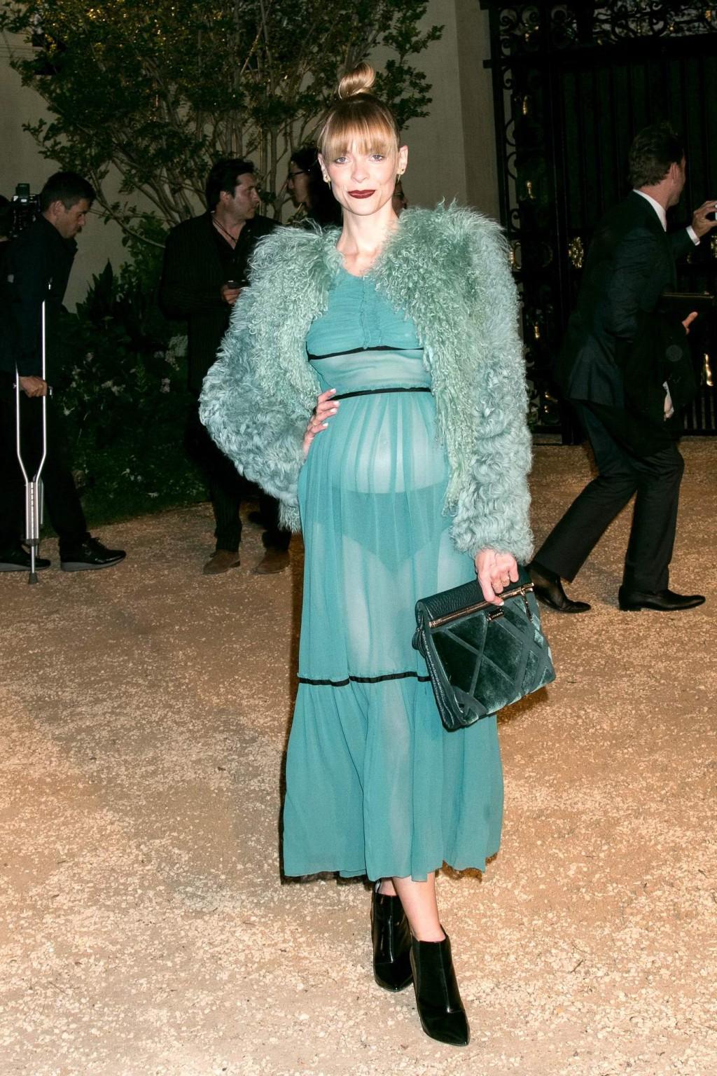 16P Jaime King pregnant and see through to panties and underboobs at Burberry London