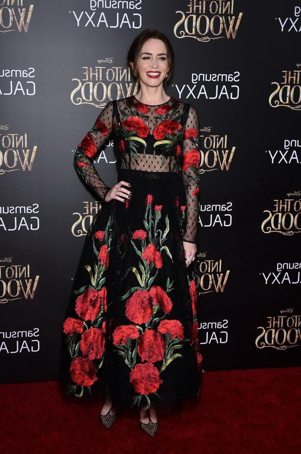 16P Emily Blunt see thru to bra at Into the Woods premiere in NYC