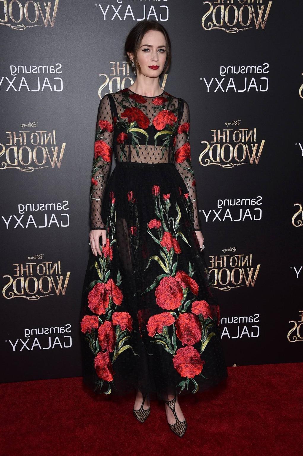 16P Emily Blunt see thru to bra at Into the Woods premiere in NYC