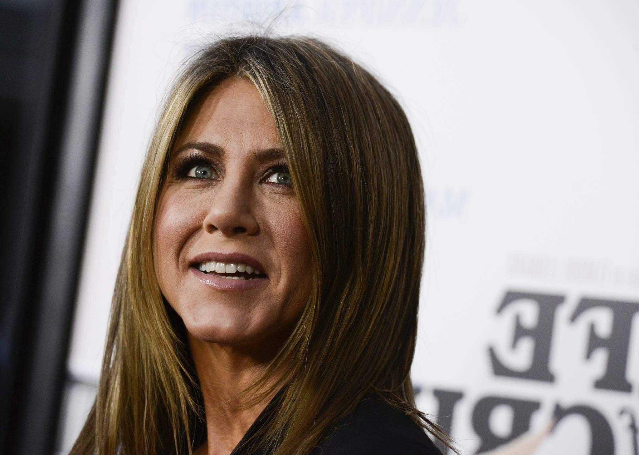 16P Jennifer Aniston pregnant and cleavy at the Life of Crime Premiere At ArcLight C