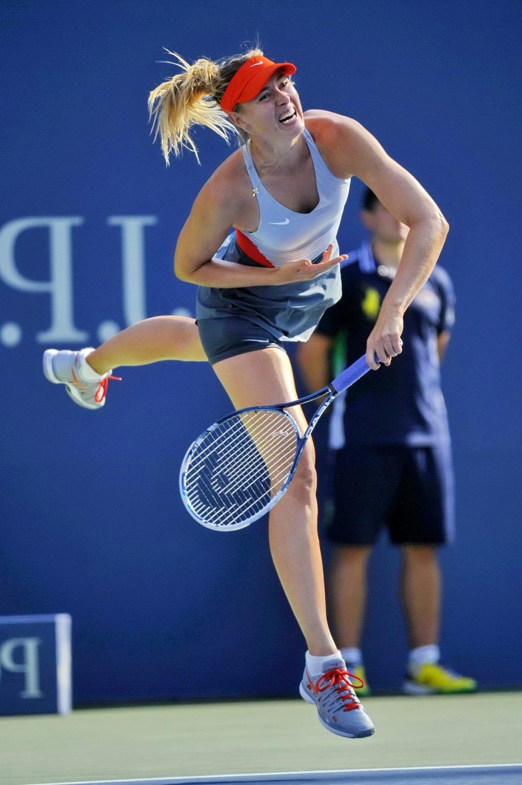 16P Maria Sharapova flashing her black panties at the US Open tennis tournament in N