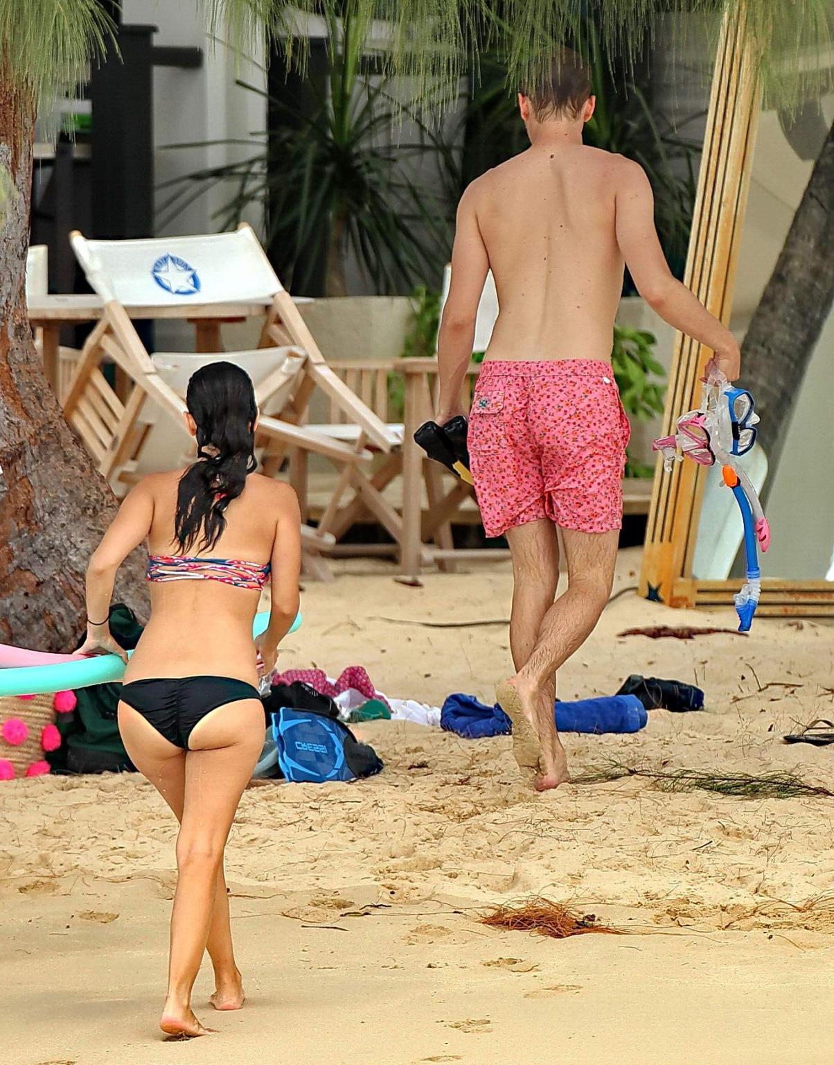 16P Rachel Bilson showing off her pregnant bikini body on a beach in Barbados
