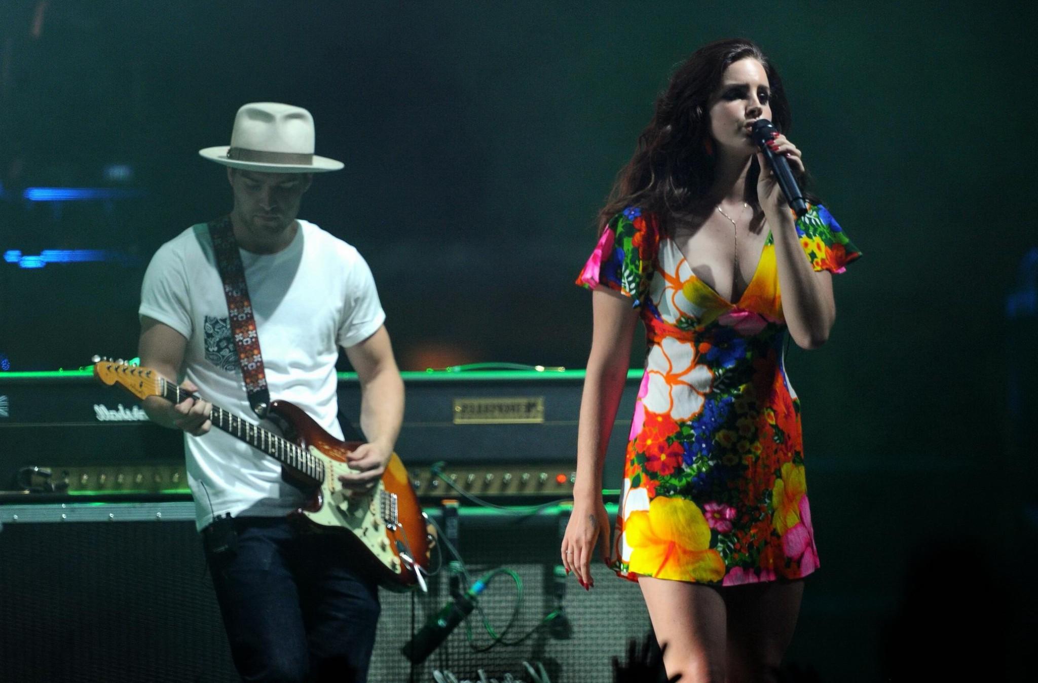 16P Lana Del Rey bra peek  upskirt while performing in summer mini dress at the 2014