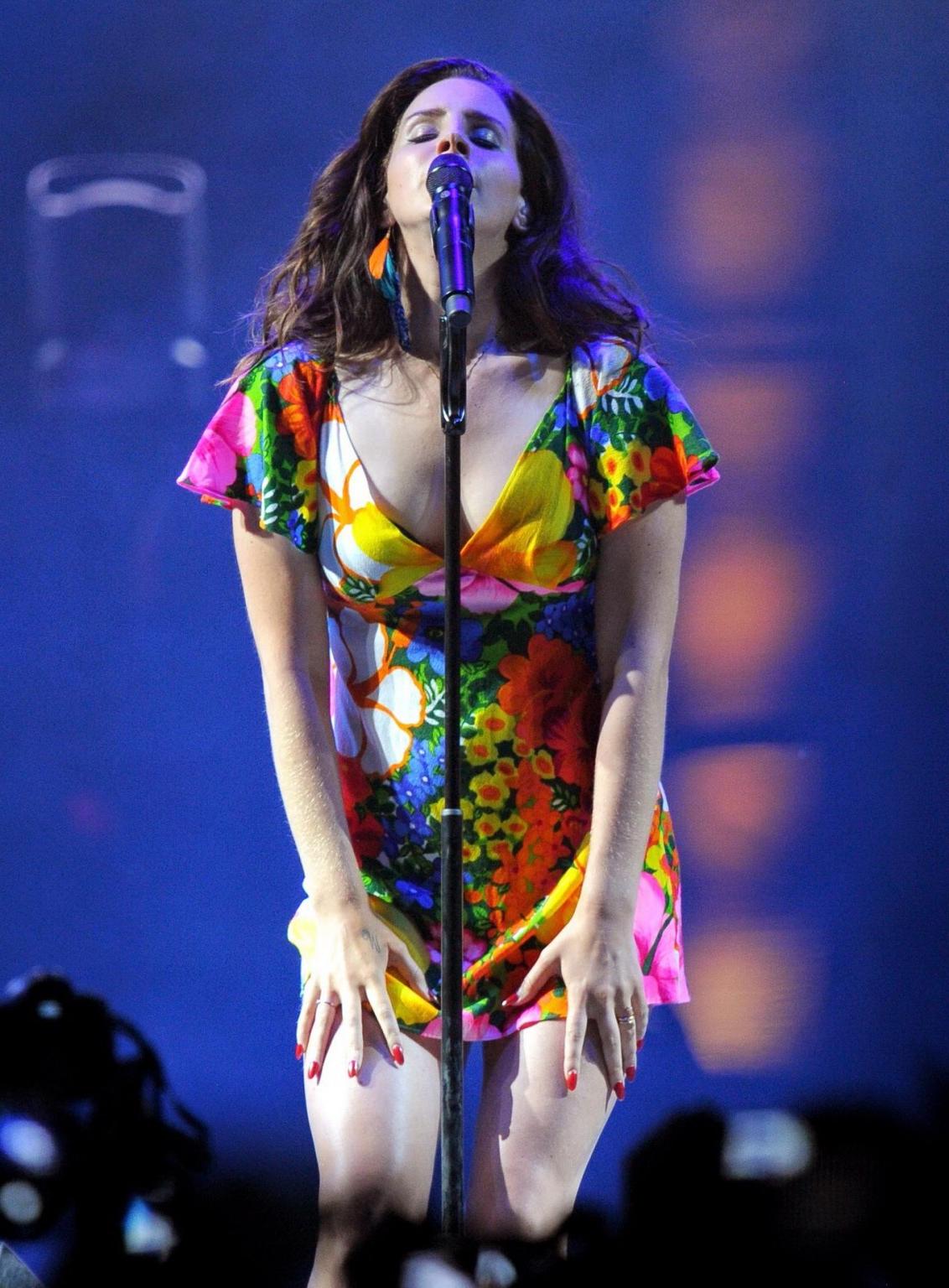 16P Lana Del Rey bra peek  upskirt while performing in summer mini dress at the 2014