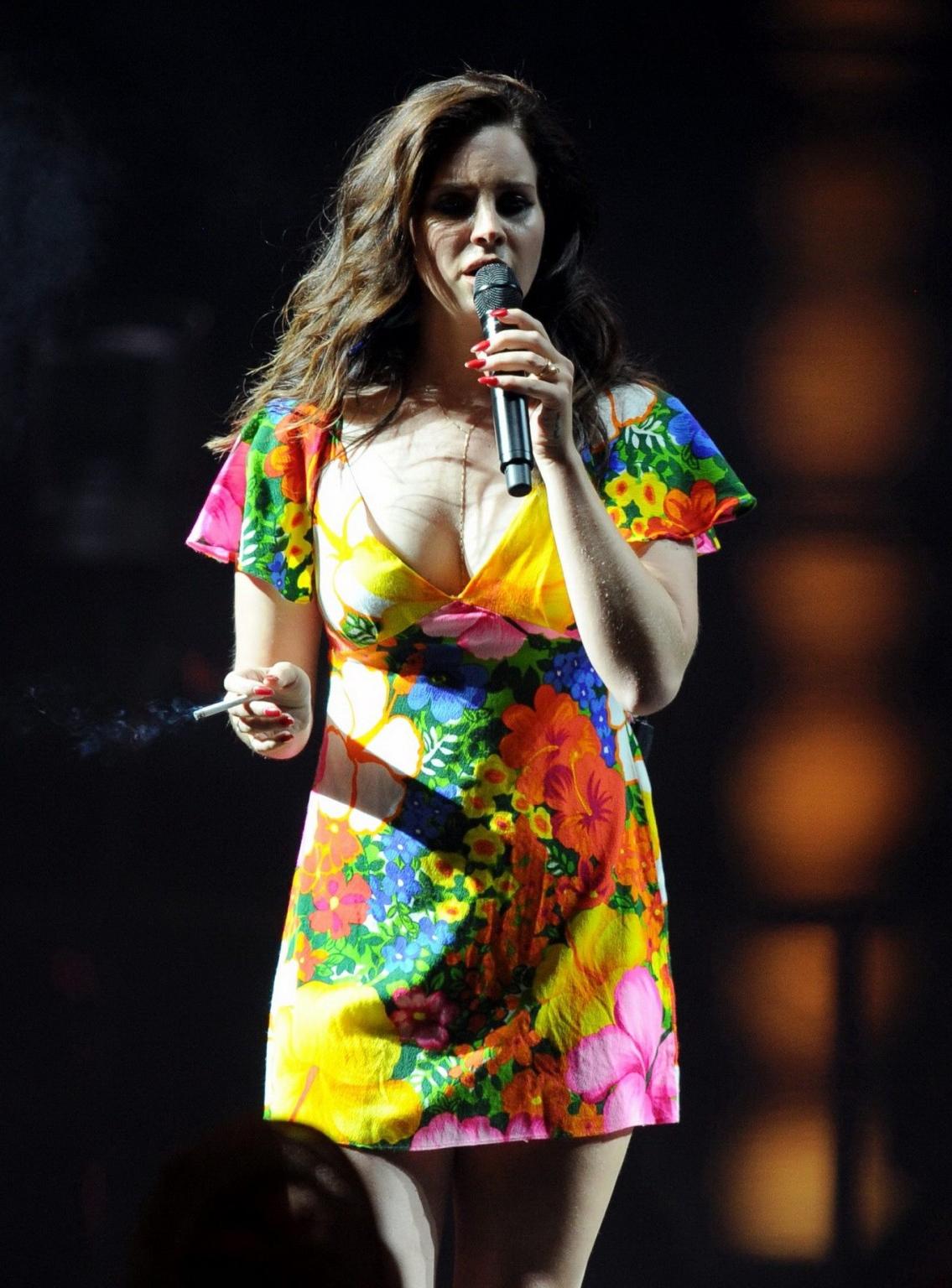 16P Lana Del Rey bra peek  upskirt while performing in summer mini dress at the 2014