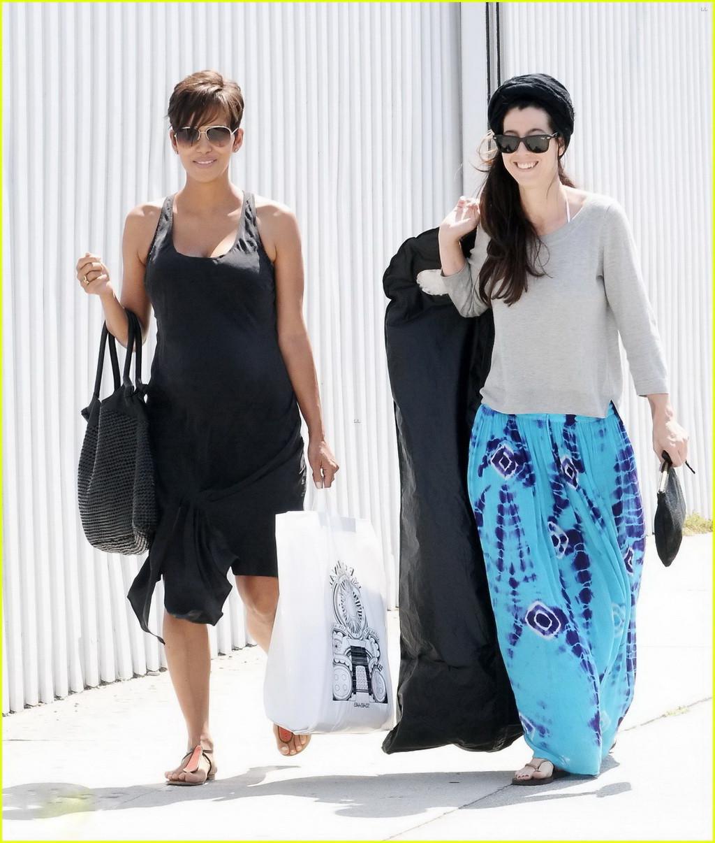 16P Halle Berry pregnant  busty out for shopping in Los Angeles