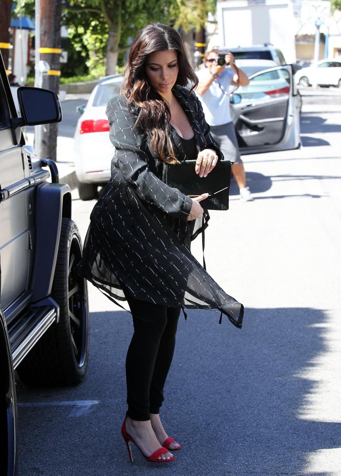 16P Kim Kardashian busty  pregnant out in West Hollywood, LA