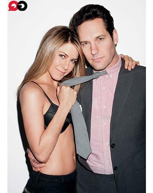 16P Jennifer Aniston exposing sexy legs in mini skirt and tiny tits in bra