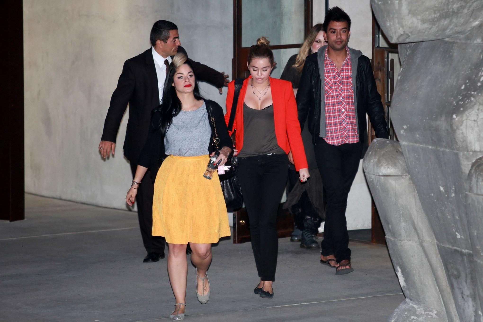 16P Miley Cyrus busty  bra peak out in Los Angeles