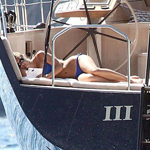 16P Bar Refaeli exposing sexy body and hot ass in blue bikini on yacht