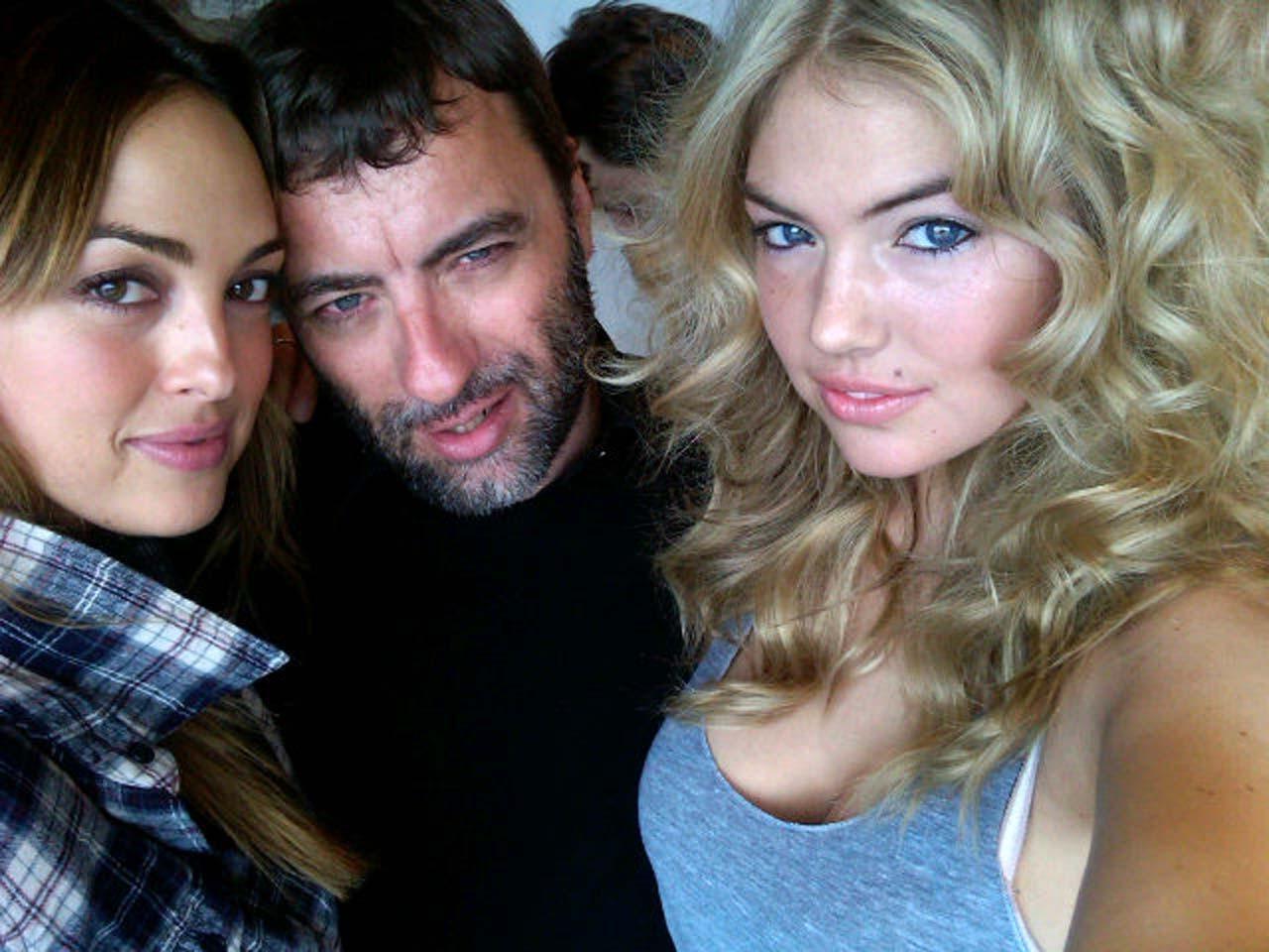 16P Kate Upton in panties and bra and almost showing her nice big boobs