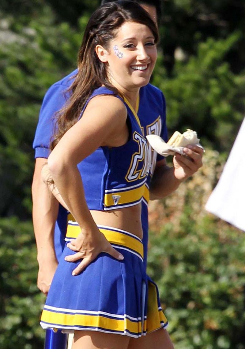 16P Ashley Tisdale showing juicy wet ass in bikini