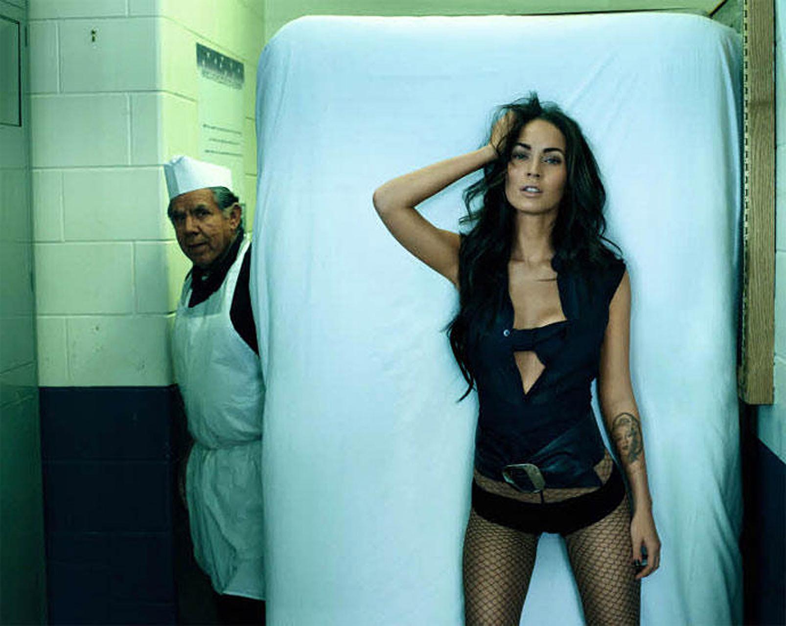 16P Megan Fox poses with amazing cleavage overflowing from her bra