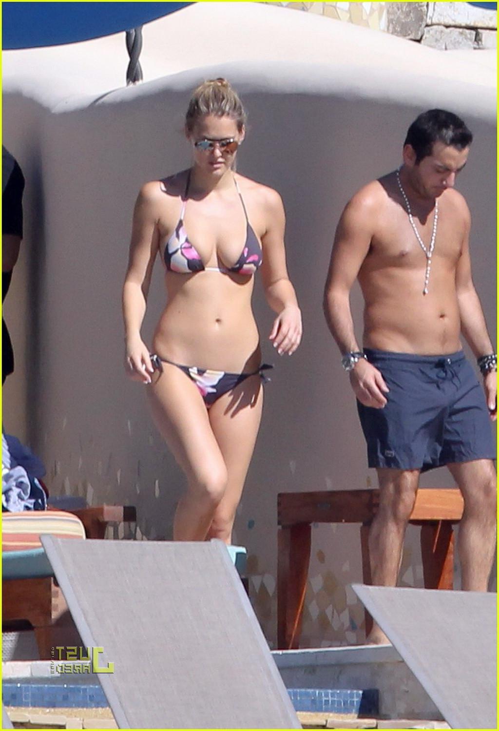 16P Bar Refaeli busty wearing skimpy bikini on the Mexican beach