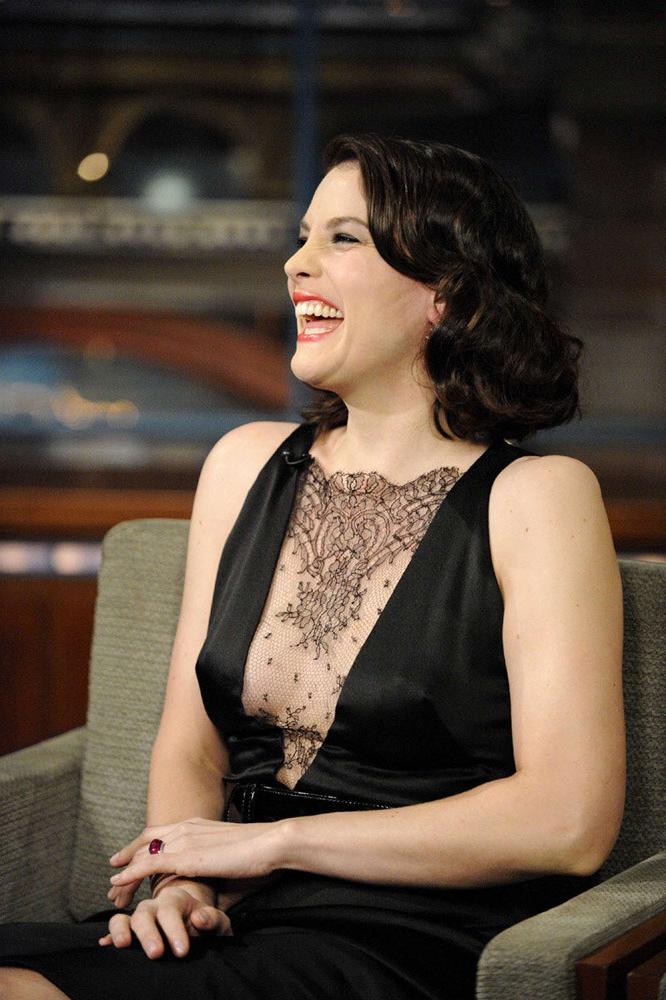 15P Liv Tyler sexy while bathing nude in a bath